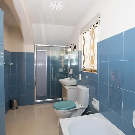 Villa Tranquil Units