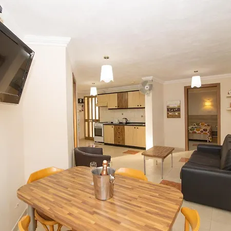 Villa Tranquil Units Mellieha